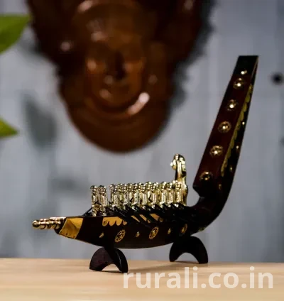 Kerala Chundan Vallam | Snake Boat with Brass Oarsmen